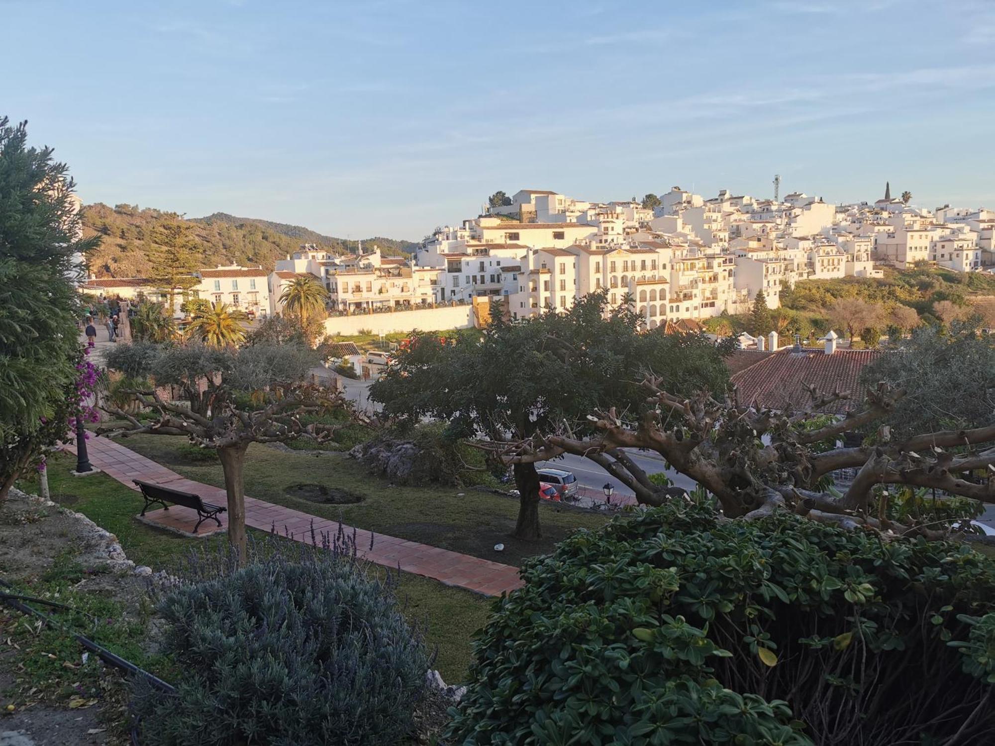 Apartamento Maria Platero Centrico Y Con Las Mejores Vistas Del Casco Antiguo La Montana Y El Mar Mediterraneo Frigiliana Εξωτερικό φωτογραφία